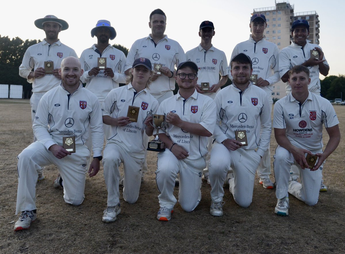 Winning smiles from the <a href="/Nettleham_CC/">Nettleham CC</a> midweek team who beat <a href="/BBHCC/">BBHCC</a> in the final of the Lincoln midweek league Senior Cup.