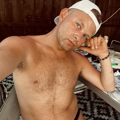 Seb tweet media