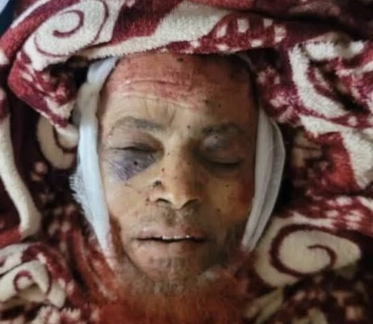 YeMonitorEN's tweet image. #Houthis Hand Over Body of Sheikh Saleh #Hantous to His Family After Executing Him in #Raymah

yemenmonitor.com/en/Details/Art…