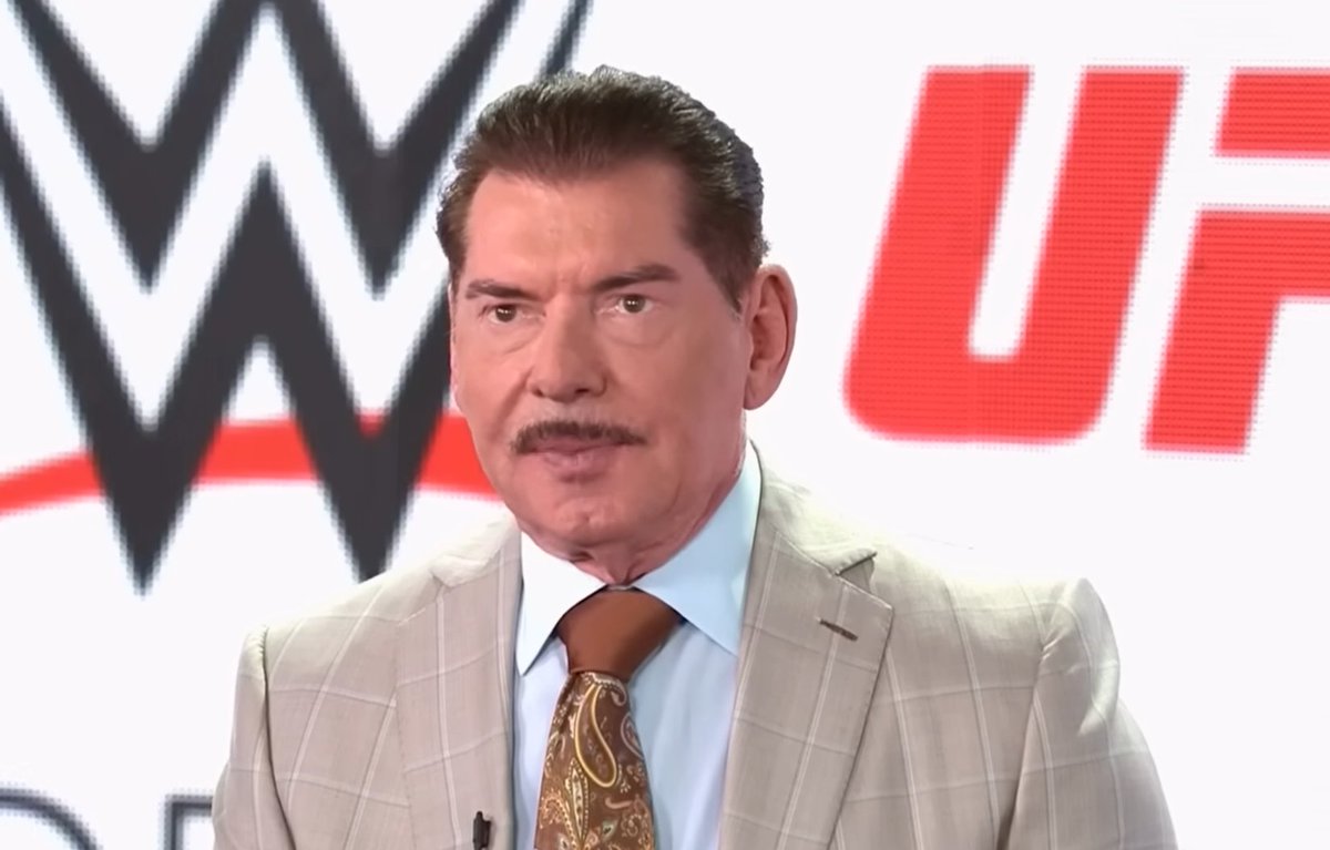 Si Vince mcmahon abriera una empresa de wrestling hoy, qué luchador de wwe o Aew se iría sin pensarlo con el viejo? 👇🏻👇🏻
#wwe #aew #wrestling