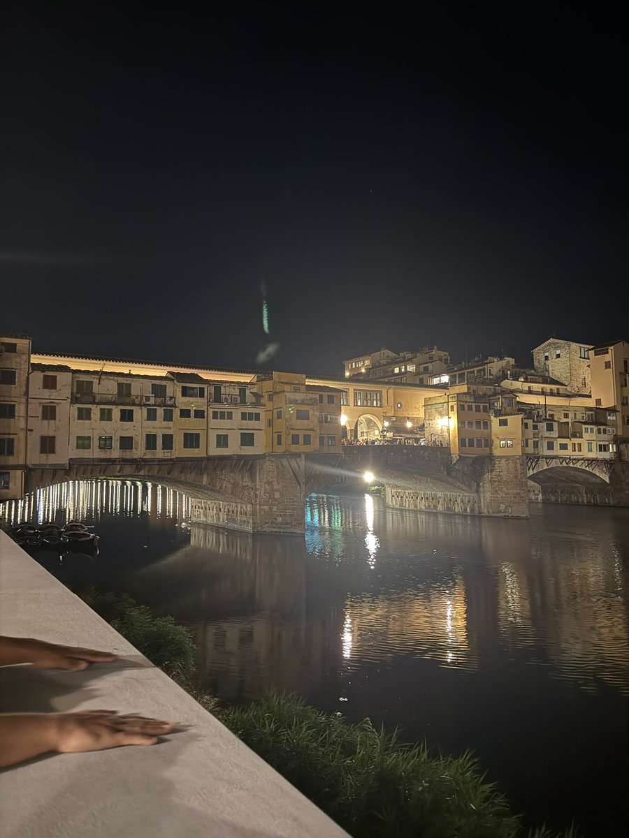 Day #7 Florence is amazing at night ❤️