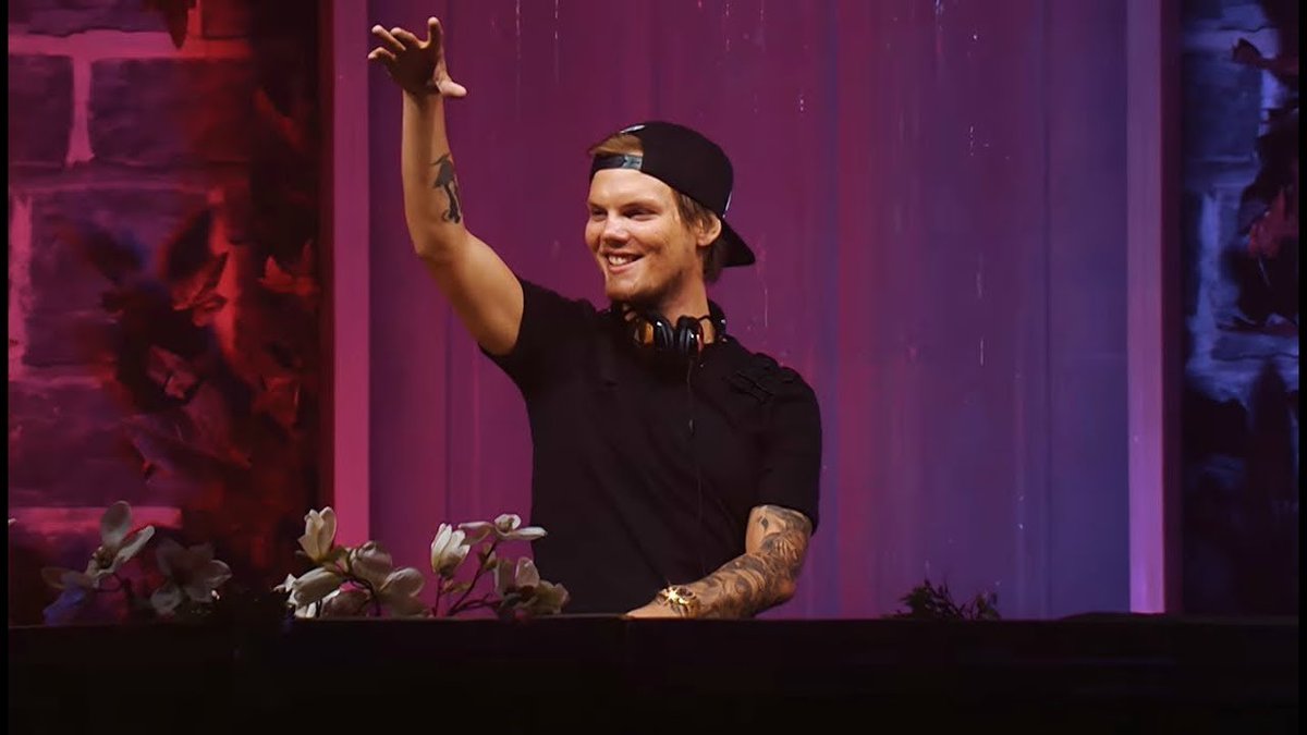 theEDMHUB's tweet photo. Avicii's Levels topped @tomorrowland 's track list 3 times—proof that legends never fade. 🕊️

Relive his spatial audio sets via the Tomorrowland App ↓ 
#EDMNews #Avicii https://t.co/rObenE2gnT