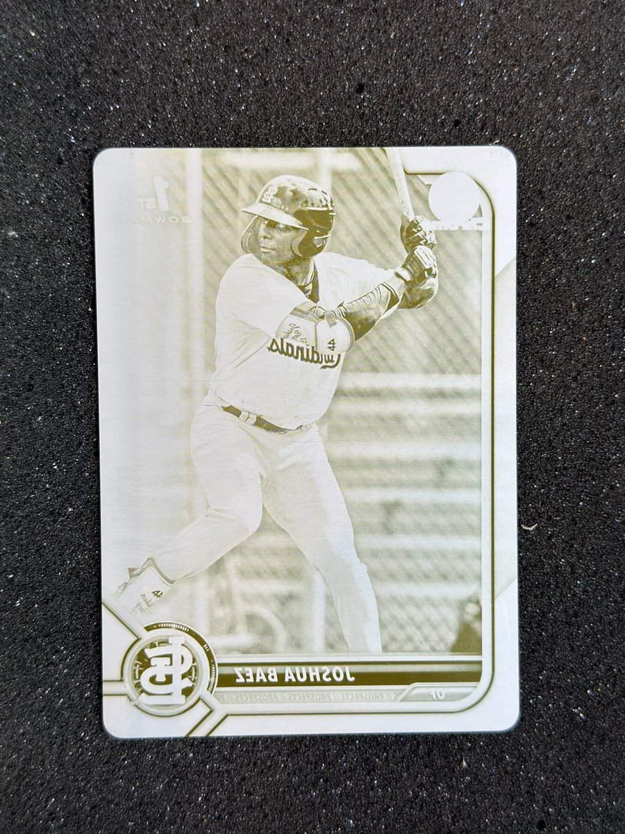 WHuff0626's tweet image. Joshua Baez 2022 Bowman - FS
Prices:
Orange Shimmer /25 - $30
Orange Mega /25 - $30
1/1 Plate Yellow - $50
Shipping: Add $5 BMWT
