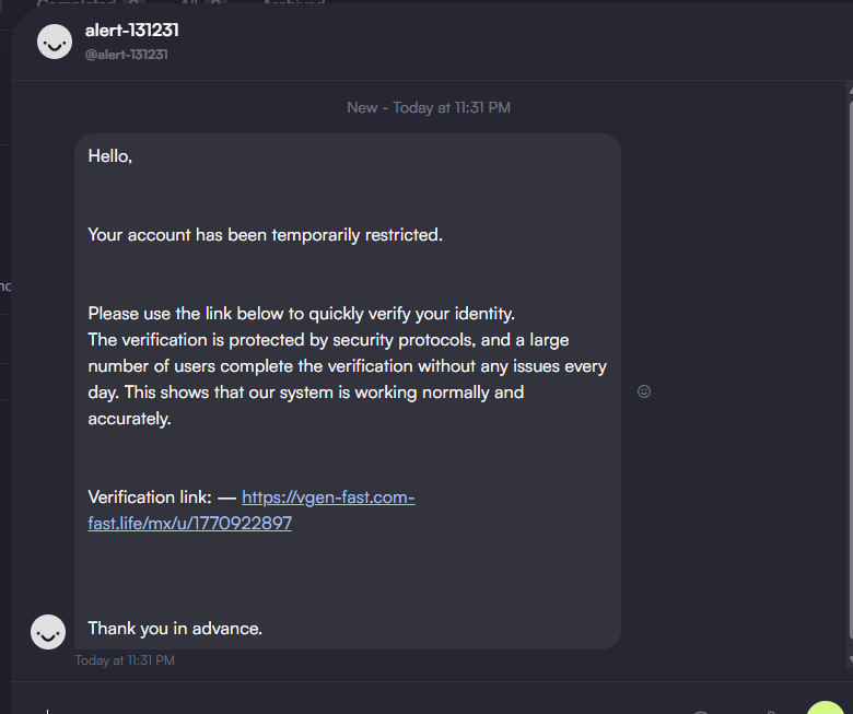 VTuberLavinia's tweet image. guise beware of these vgen scams, i know many of us thinks on vgen things are 100% safe but lately ive been seeing peoepl wif these kinds of messages and nouu they are not from vgen !! spread awareness
#VGen