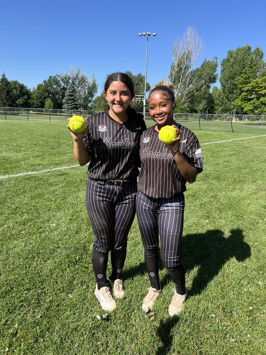 Bombers Gold 16U National 🥎 (@bombersgold16u) on Twitter photo IDT Bomb Squad!
Cam Ortiz & KK Mason with Homeruns in Game 1 of the IDT in Colorado!
🥎🥎🔥🔥💣💣🚀🚀
#bomberacademy
#playerdevelopment
#BlueBloods
<a href="/camerono2028/">Cameron Ortiz “Cam”</a> <a href="/KKmason2027/">Kaidence Mason</a> <a href="/SladeMaloney/">Slade Maloney</a> IDT Bomb Squad!
Cam Ortiz & KK Mason with Homeruns in Game 1 of the IDT in Colorado!
🥎🥎🔥🔥💣💣🚀🚀
#bomberacademy
#playerdevelopment
#BlueBloods
<a href="/camerono2028/">Cameron Ortiz “Cam”</a> <a href="/KKmason2027/">Kaidence Mason</a> <a href="/SladeMaloney/">Slade Maloney</a>