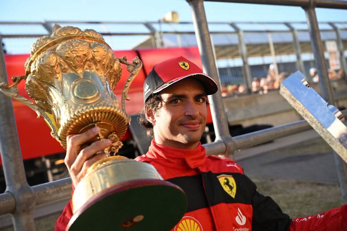 redsainz tweet picture