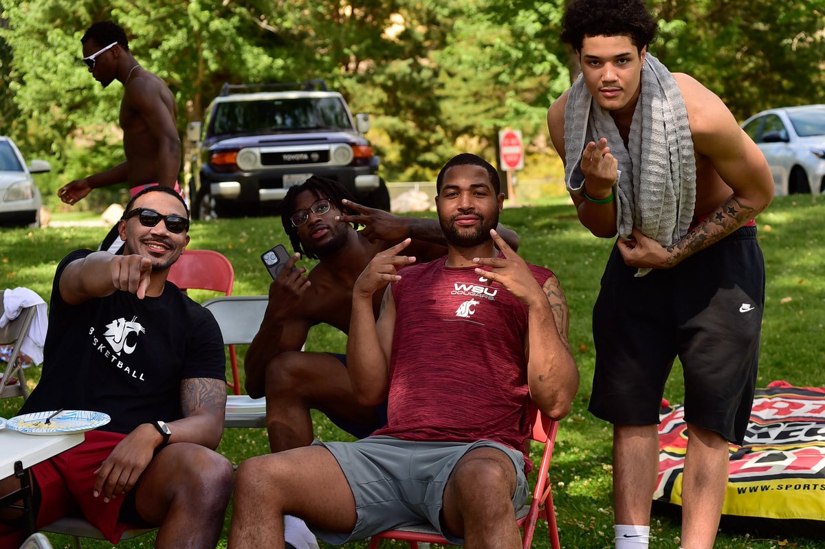 WSUCougarsMBB's tweet image. Got the guys down to the Snake River for some food and fun! ☀️
Couldn’t get the freshmen out of the water, if you can’t tell 🤣
#GoCougs