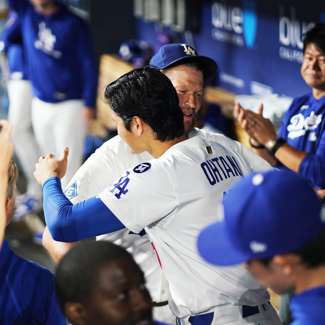 Gu5-AXsWYAEZ_VC?format=jpg&name=medium He Didn’t Say Much — But Shohei Ohtani’s Final Words to Clayton Kershaw Left the Stadium in Silence