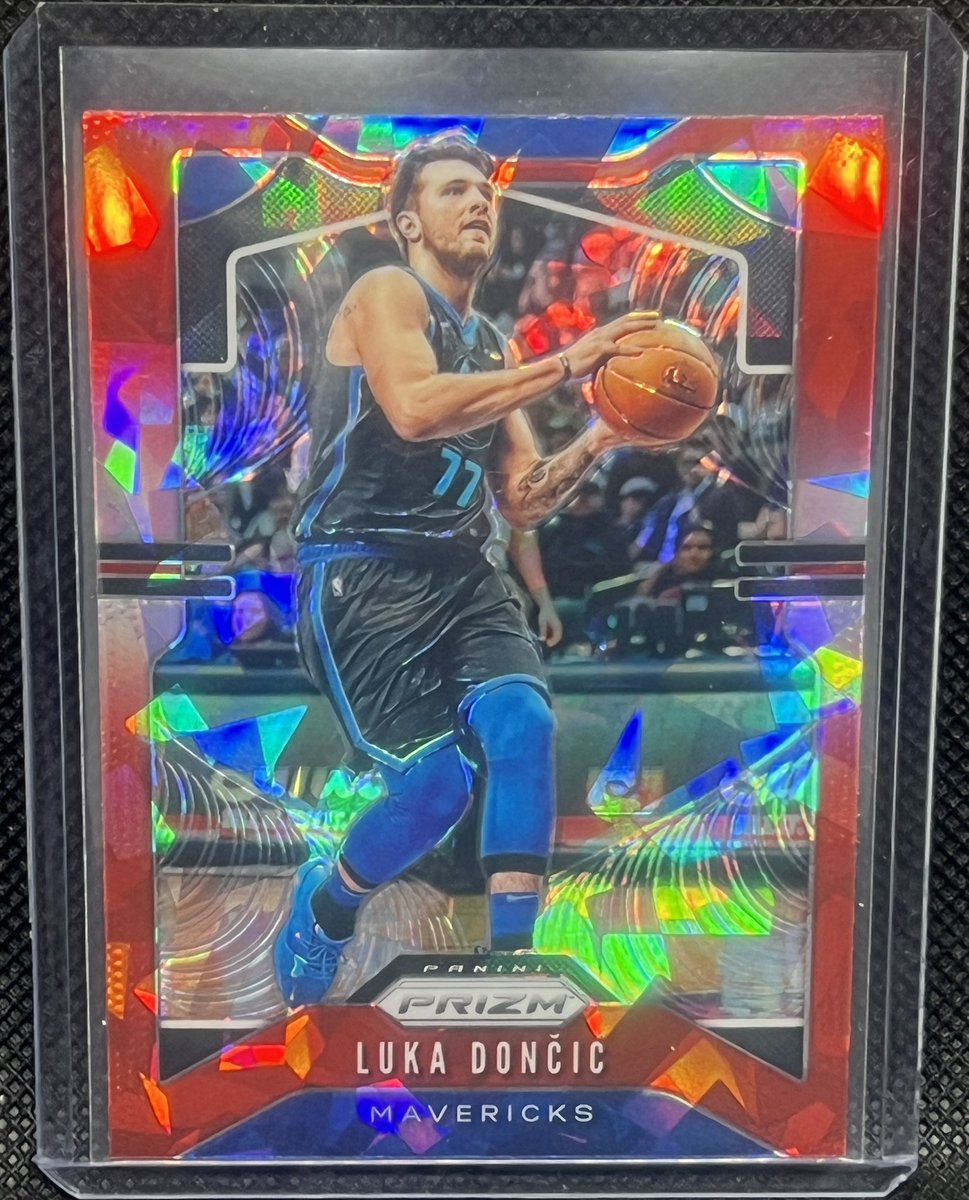 🚨 New Vault Drop 🚨

From the Mile High legacy to modern hardwood magic, this batch goes HARD.

🔒 Rod Smith: Topps Chrome Black Auto
🔒 Craig Morton:  Etched in Time Auto /149
🔒 Kobe Bryant: Panini Prizm
🔒 Luka Doncic: Red Cracked Ice Prizm

🏈🏀 Legends. Ink. Ice. Heat.
Now