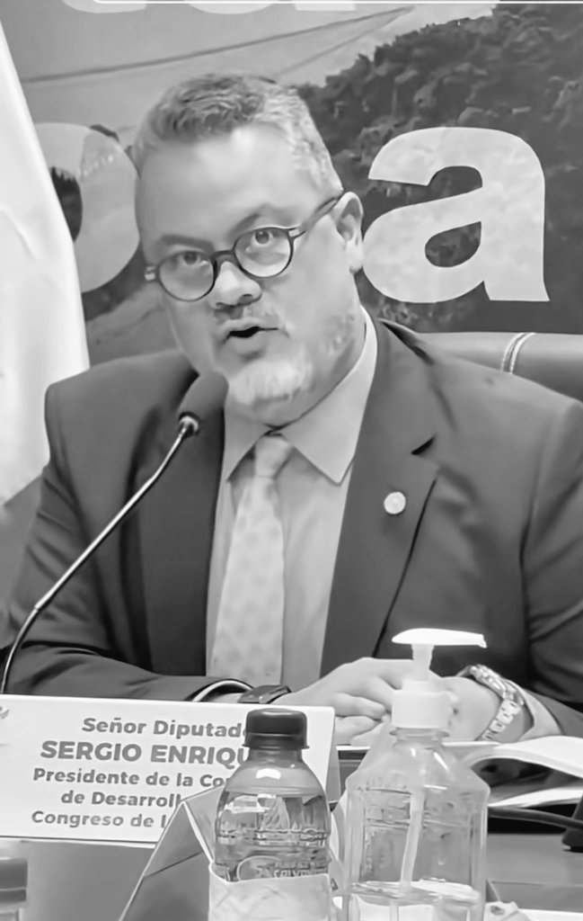 "Es una falta de respeto que le hable al pueblo de Solola en su idioma, porque yo no lo hablo"

Atentamente 
Sergio El saqueador de Chicaman

—La ignorancia es la riqueza cultural de nuestro pueblo 🤦🏻‍♂️