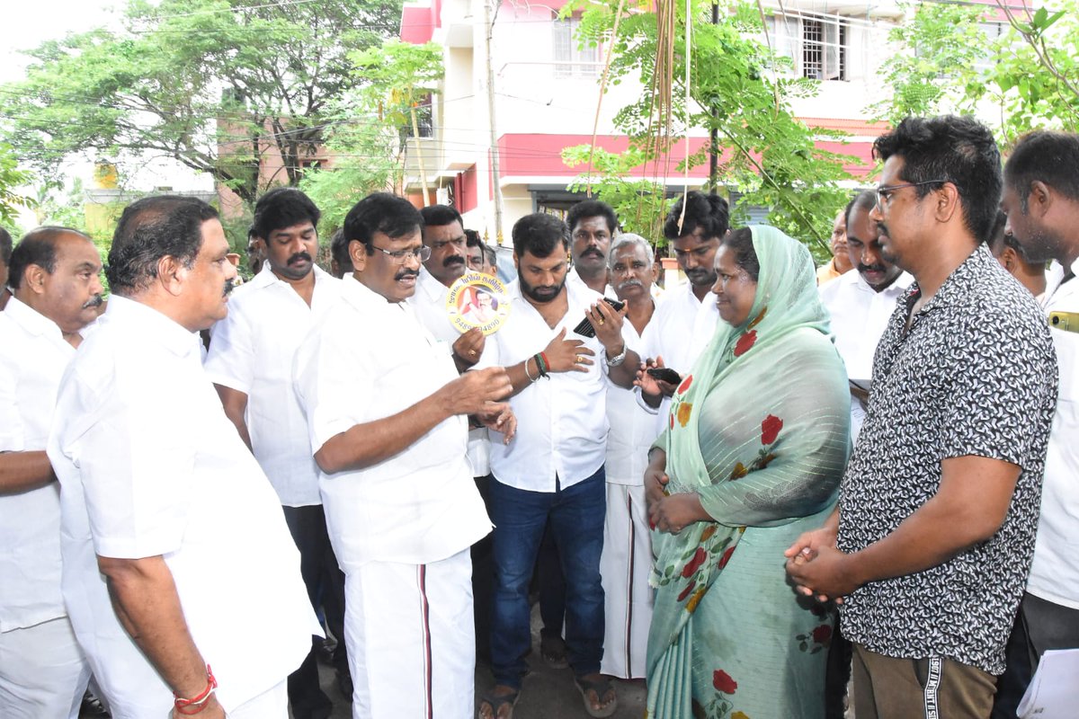 Avadi_Nasar's tweet image. கழகத்தலைவர் - மாண்புமிகு முதலமைச்சர் அண்ணண் திரு @mkstalin அவர்கள், தமிழ்நாட்டின் மண் - மொழி - மானம் காக்க துவக்கிவைத்த #ஓரணியில்_தமிழ்நாடு முன்னெடுப்பை.

இன்று (03/07/2025) காலை 8.30 மணி அளவில் 

#ஆவடி சட்டமன்ற தொகுதி, வார்டு எண் 27-க்கு,  உட்பட்ட பாகம் எண்  109, சோழம்பேடு…