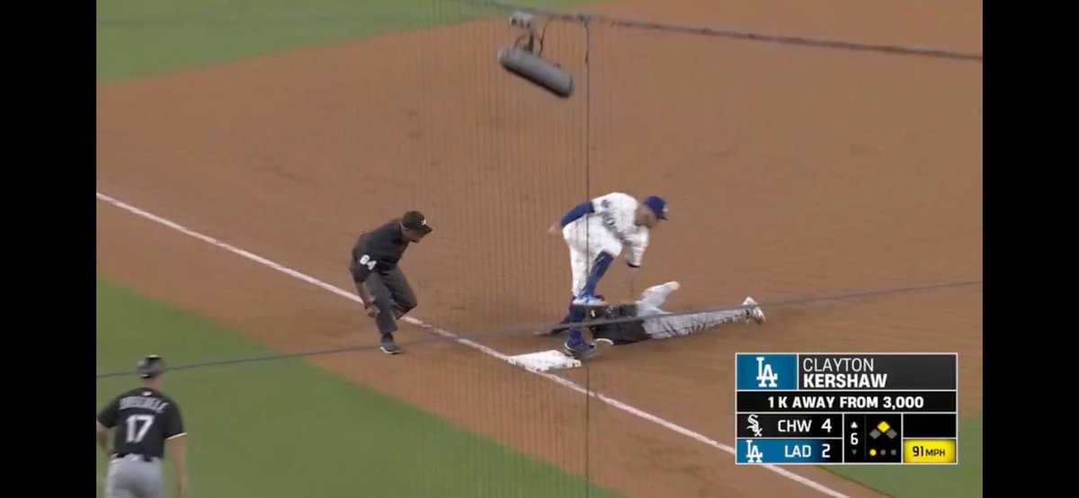 DodgersHaiku tweet picture