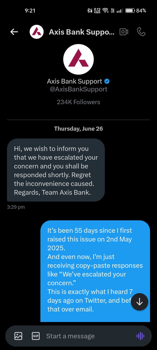 SSoni0727's tweet image. Shame on @AxisBankSupport &amp;amp; @AxisMaxLifeIns Stop fooling people with fake ads and celebrities.
You trap innocent customers in fine-print frauds, then vanish behind “copy-paste” bots.
This is financial abuse.
You deserve investigation, not admiration.@ImRo45 @aajtak #maxlifefraud
