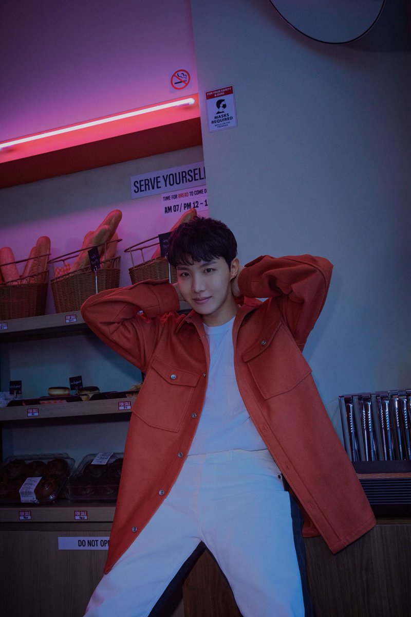 BTSARMY_MXCO's tweet photo. BTS (방탄소년단) ‘PERMISSION TO DANCE ON STAGE - LIVE’ Concept Photo - Connect https://t.co/Jv8GOvmV8i
