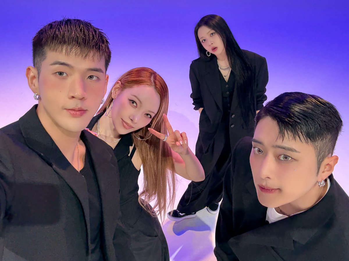 [📷]
KARD_Touch | 수트댄스 | Suit Dance | Performance | 4K | 카드

🔗 youtu.be/I9e6fIwCyIw?fe…

#KARD #카드
#DRIFT #Touch
#1theK #수트댄스