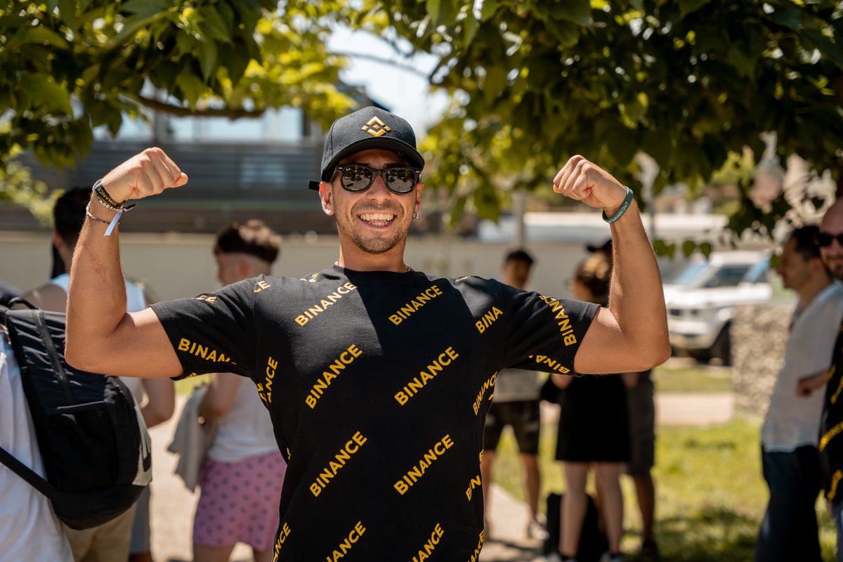 Binance tweet media