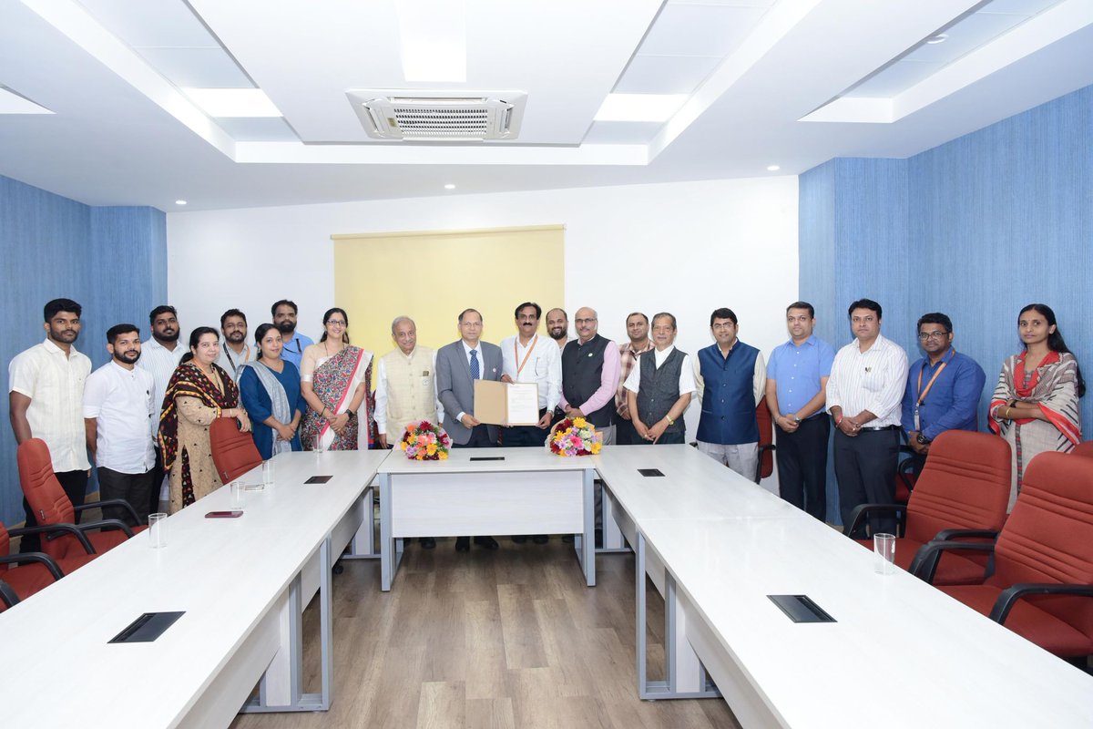 dbr_mahe's tweet photo. Manipal Centre for Biotherapeutics Research is immensely proud to share that Dr. Raviraja N S, Professor and Head, MCBR, has taken on the prestigious role of Senior Director – Research at the Directorate of Research, MAHE. 🎉
https://t.co/49qBkEQqk7 https://t.co/UCW3VspmrM