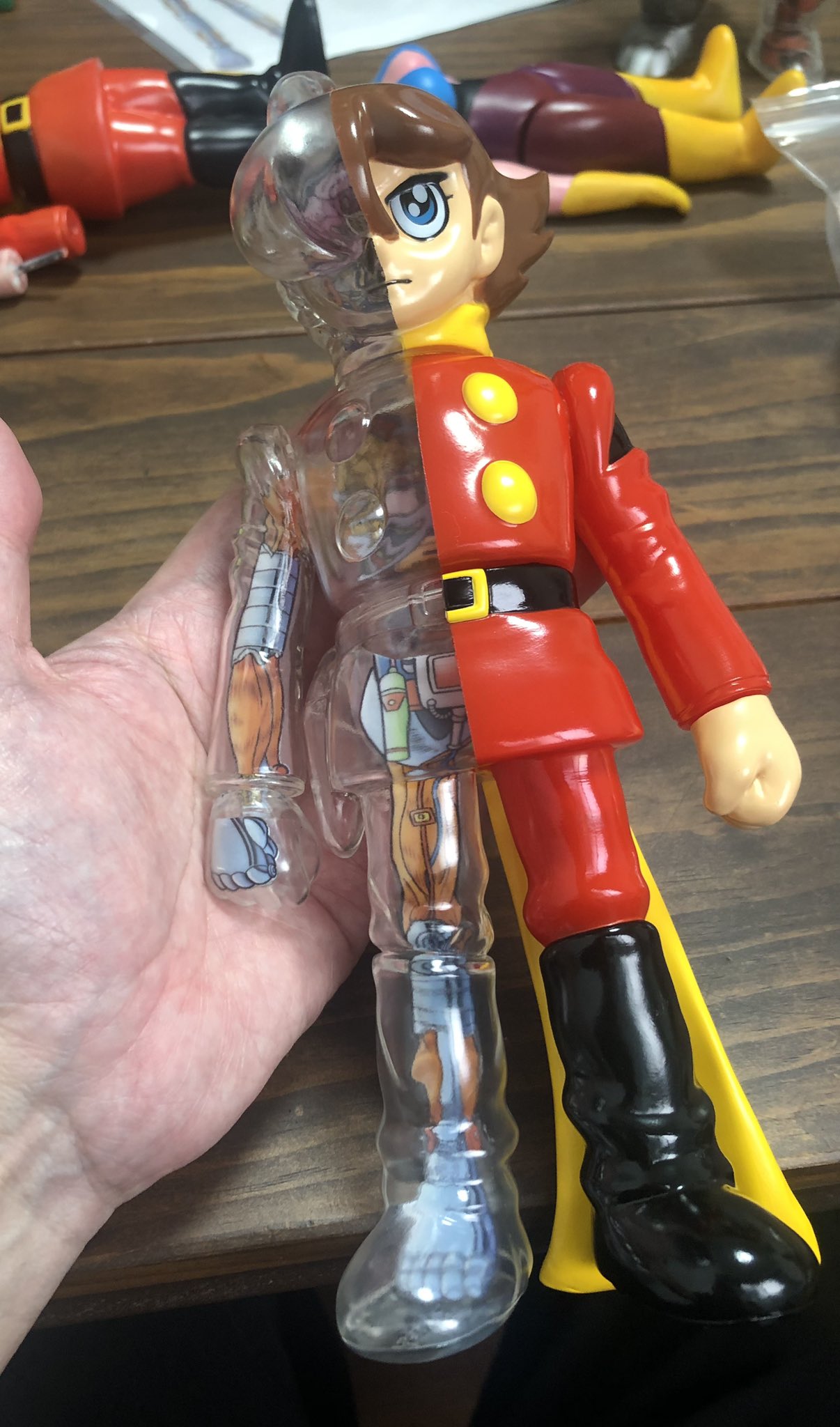 RED SHARK 柔術片目クマ 1stカラー ソフビ レッドシャーク