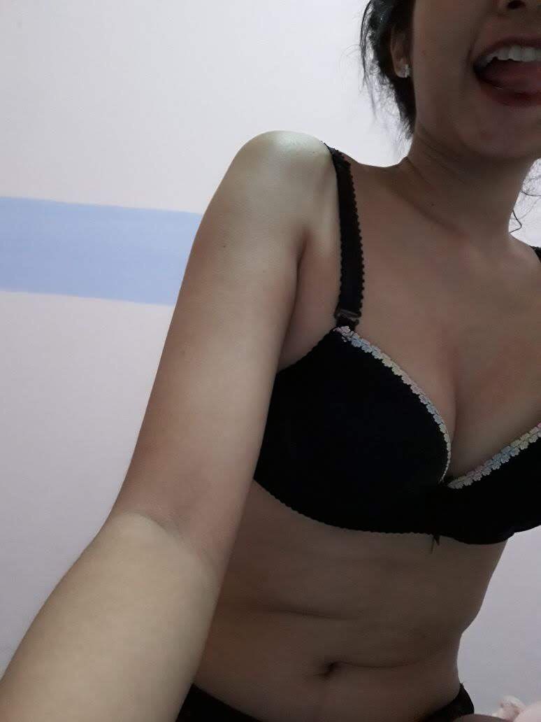 Indah (@bgttt_indah) on Twitter photo 