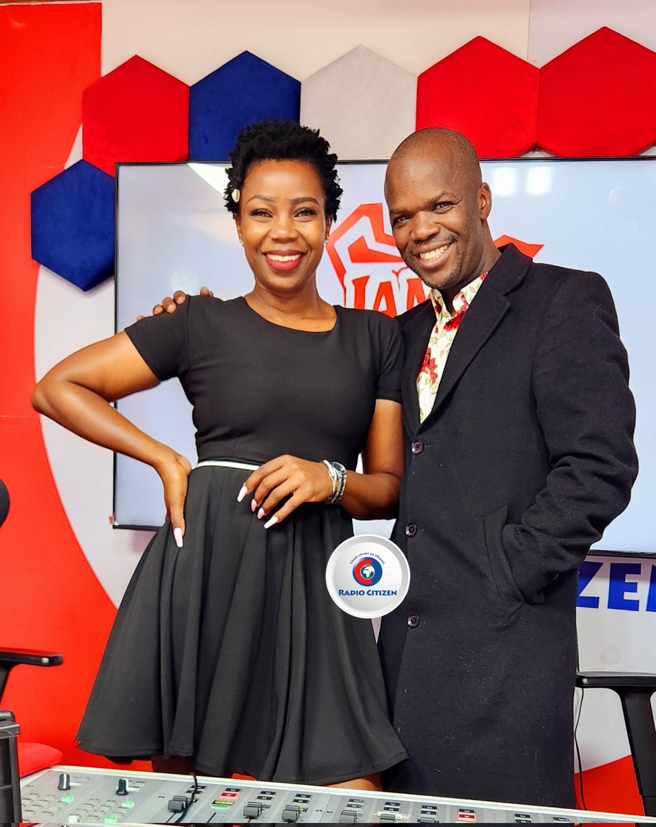 Radio Citizen (@radiocitizenfm) on Twitter photo Black has never looked this beautiful ๐๐ฅ๐ฏ
Can your breakfast team even๐
<a href="/MelodySinzore1/">MelodySinzore1</a> <a href="/VincentAteya/">Vincent Ateya</a> katika ubora wao ndani ya #JamboKenya
#RadioNumberOne Black has never looked this beautiful ๐๐ฅ๐ฏ
Can your breakfast team even๐
<a href="/MelodySinzore1/">MelodySinzore1</a> <a href="/VincentAteya/">Vincent Ateya</a> katika ubora wao ndani ya #JamboKenya
#RadioNumberOne