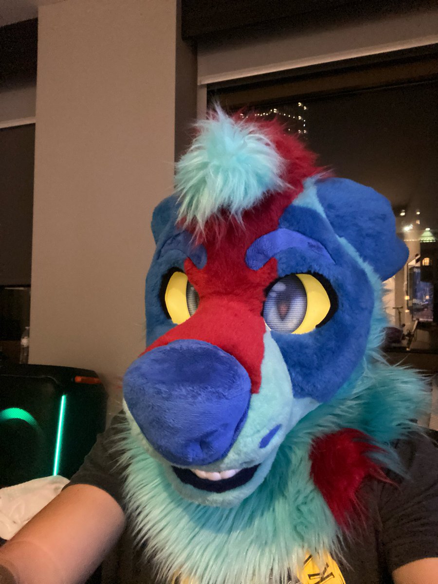 Hijacked this suit from a friend of mine *cough* <a href="/ShenWusky/">Shen</a> *cough* it’s mine now XD