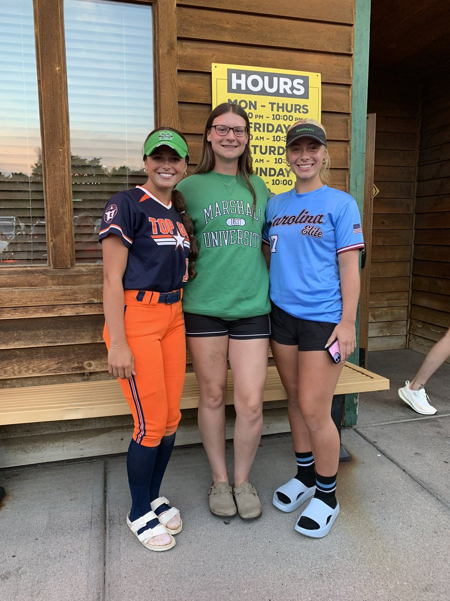 It was great having dinner with my future teammates in Colorado! <a href="/MeganSumner08/">Megan Sumner (2026)</a> <a href="/BoxbergerCarmen/">Carmen Boxberger 2026</a> Missed you <a href="/MPirnat2026/">Makenna_Pirnat_2026</a> 
<a href="/mzerkleee/">Morgan Zerkle</a>