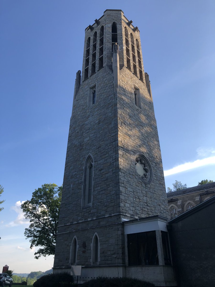 tantocoed's tweet image. Washington Memorial Chapel in Valley Forge. Wednesdays are for carillon concerts.