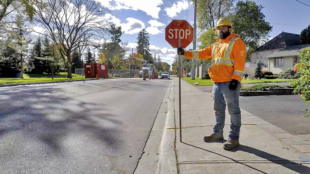 Construction season is in full swing and Peel Region is upgrading water and wastewater infrastructure to serve you better. 

Visit our website and sign up for e-notices to get updates about local projects, service changes and traffic impacts: bit.ly/3ZWQdQh