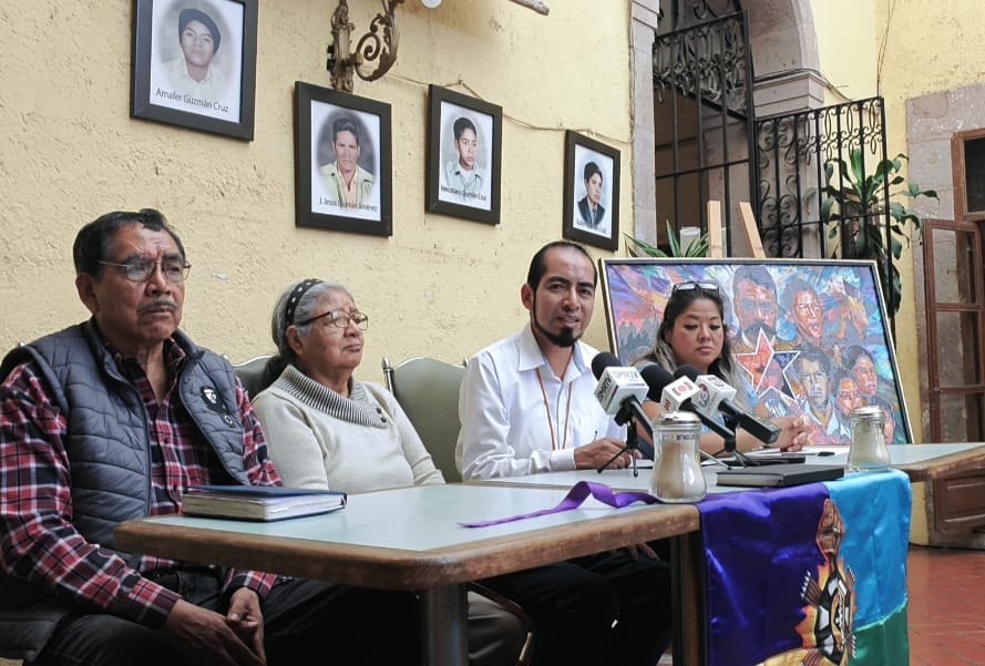 CNI_Mexico's tweet image. 51 años luchando por la justicia, la incansable lucha de la familia Guzmán. Convocatoria al Acto Político Cultural los Desaparecidos del Pueblo P’urhépecha #CSIM
wp.me/p8qHTQ-2WP