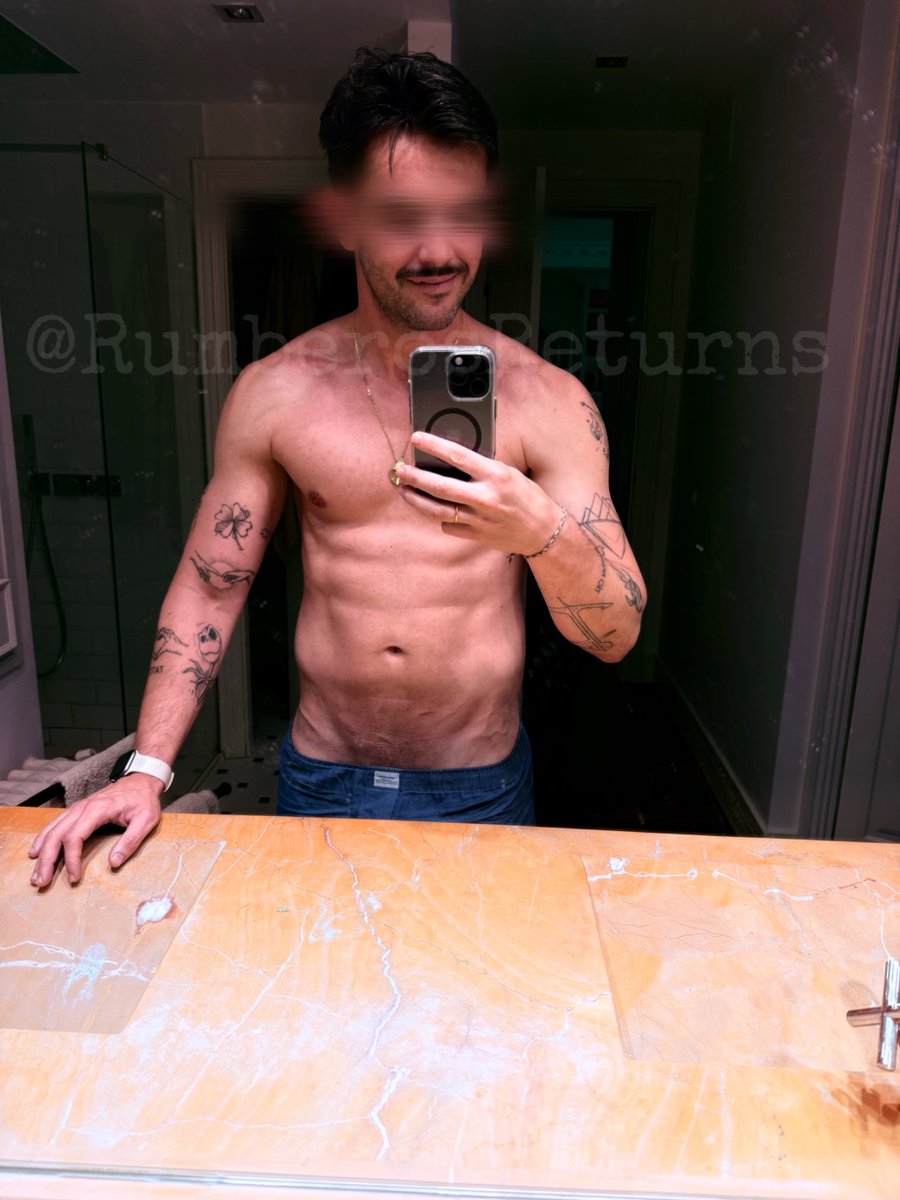 Nuevo look y… sabéis esa que en la peluquería te ves genial pero en casa maldices el flequillito indomable? Pues eso…Gracias 🥹🙋🏻‍♂️