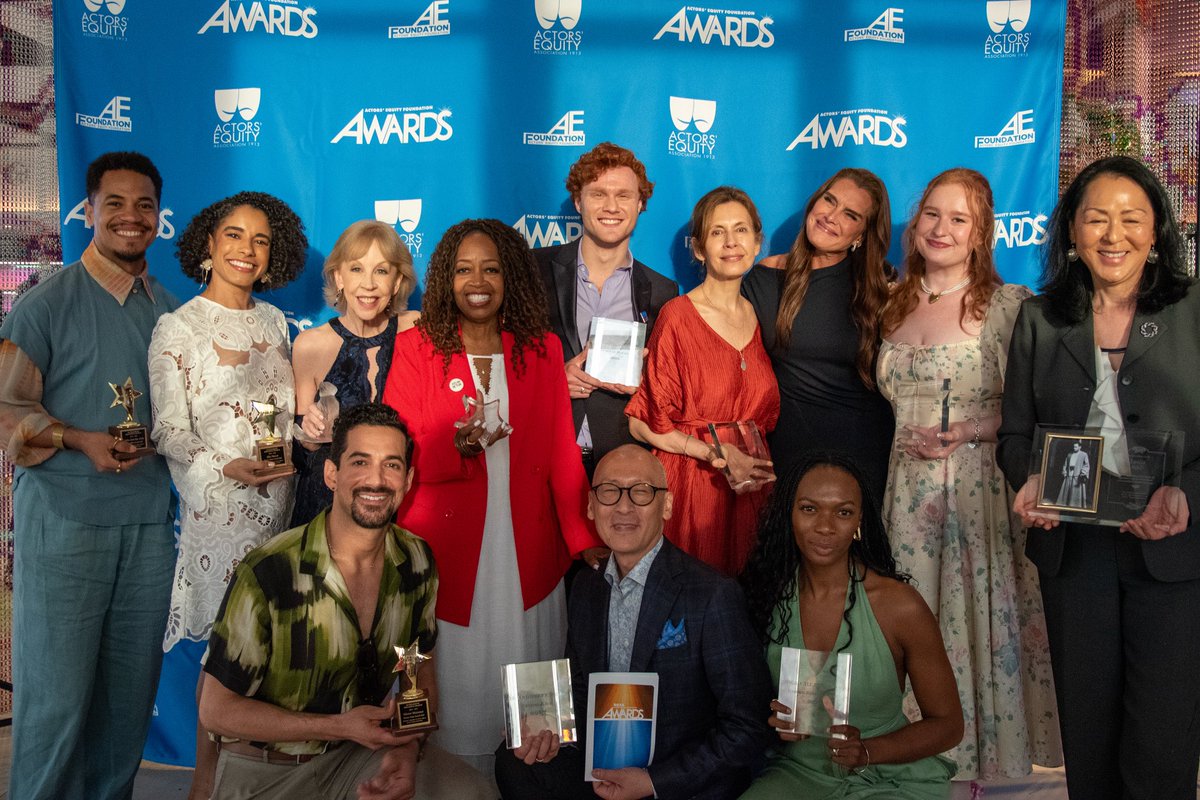 We're kicking off our inaugural fundraising campaign to meet the moment and close the funding gap for #theatres in 2025!

Our big, audacious goal is $100,000, and you can help us get there.

donatenow.networkforgood.org/actorsequityfo…