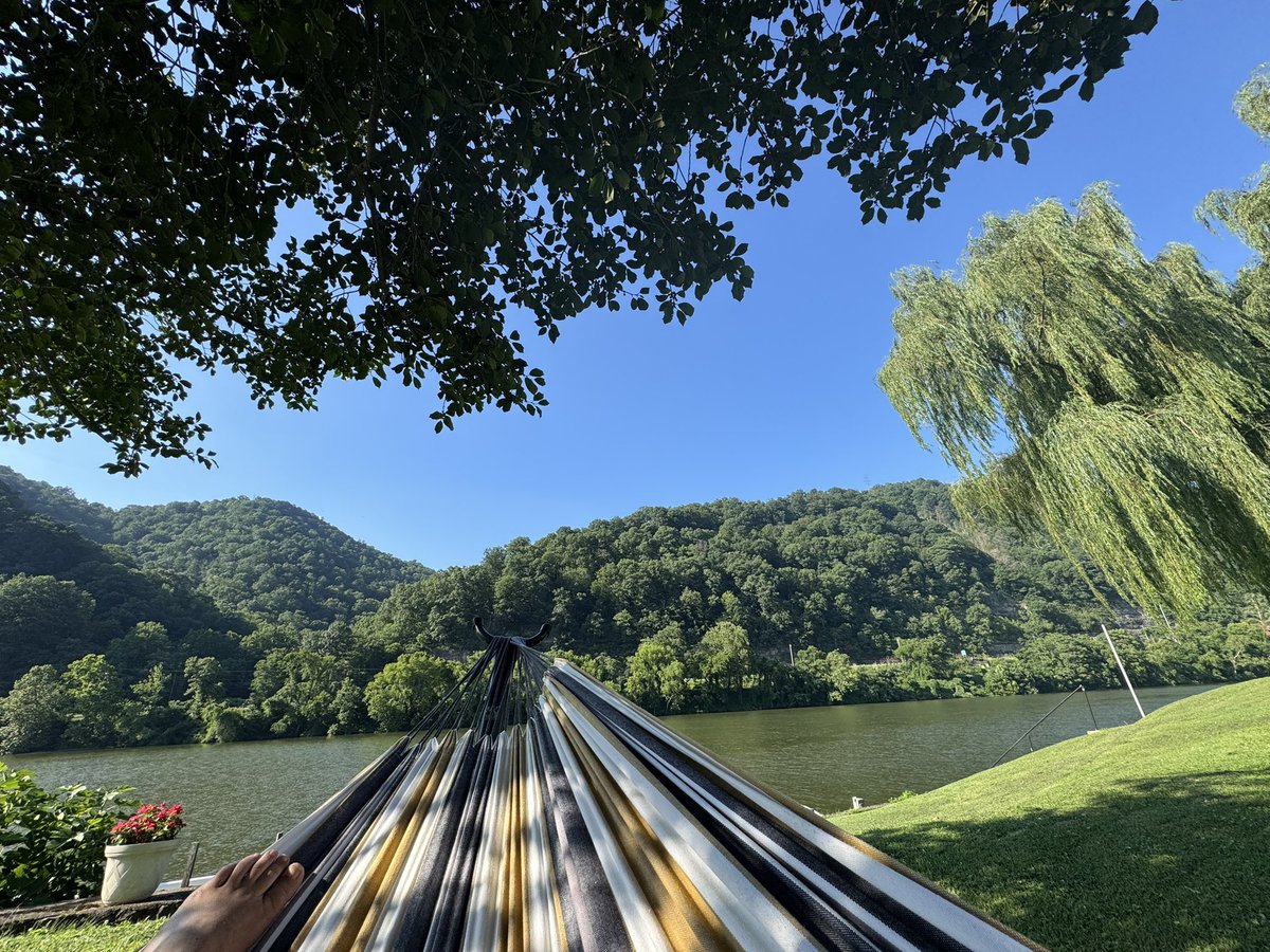 Big chillin in WV before tour craziness 

8/9 - ANN ARBOR
8/14 - KNOXVILLE
8/15 - NASHVILLE
8/16 - LOUISVILLE
8/18 - RALEIGH/DURHAM
8/19 - CHARLOTTE
8/21 - DC
8/22 - PARSONS, WV
8/23 - PITTSBURGH 
8/27 - SURPRISE TBA