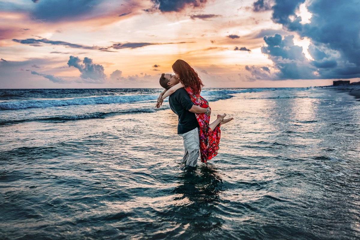 RealEstateTSG's tweet image. Soaking up every sunset, every wave, every moment together. Grateful for this beautiful session with @30aBeachPhotographer in the stunning Florida Panhandle. Love, laughter, and sandy paws. #30aBeachPhotographer #FloridaPanhandle #BeachLove #CapturedMoments #SunsetPhotoshoot
