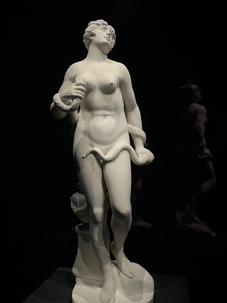 leanadsv's tweet image. Le mystère Cléopâtre en ce moment à l’Institut du Monde Arabe ✨