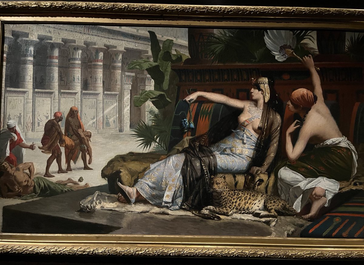 leanadsv's tweet image. Le mystère Cléopâtre en ce moment à l’Institut du Monde Arabe ✨