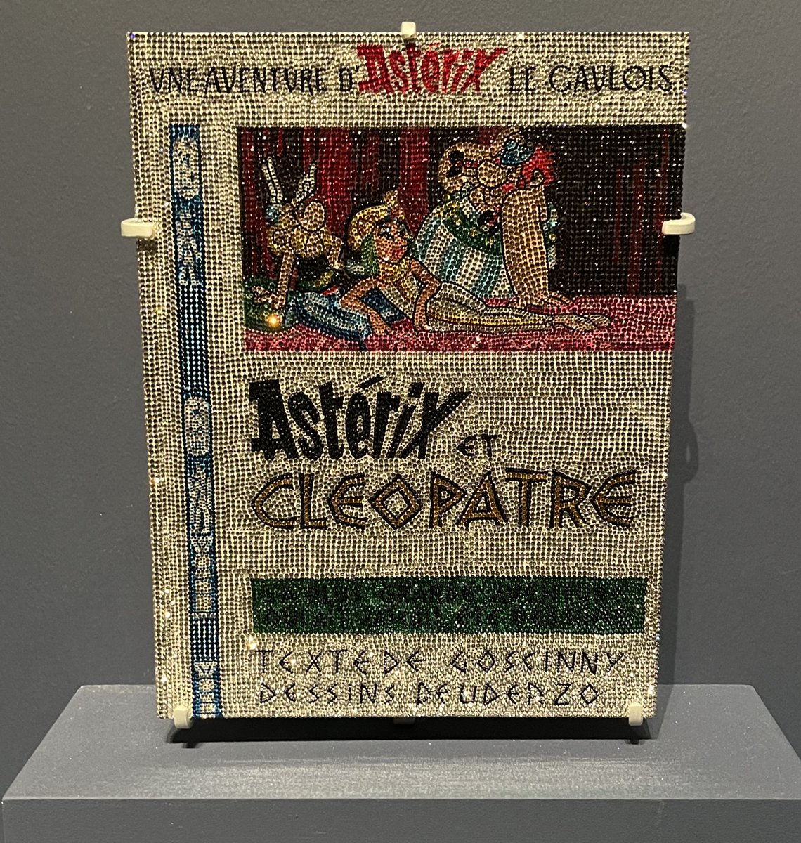 leanadsv's tweet image. Le mystère Cléopâtre en ce moment à l’Institut du Monde Arabe ✨