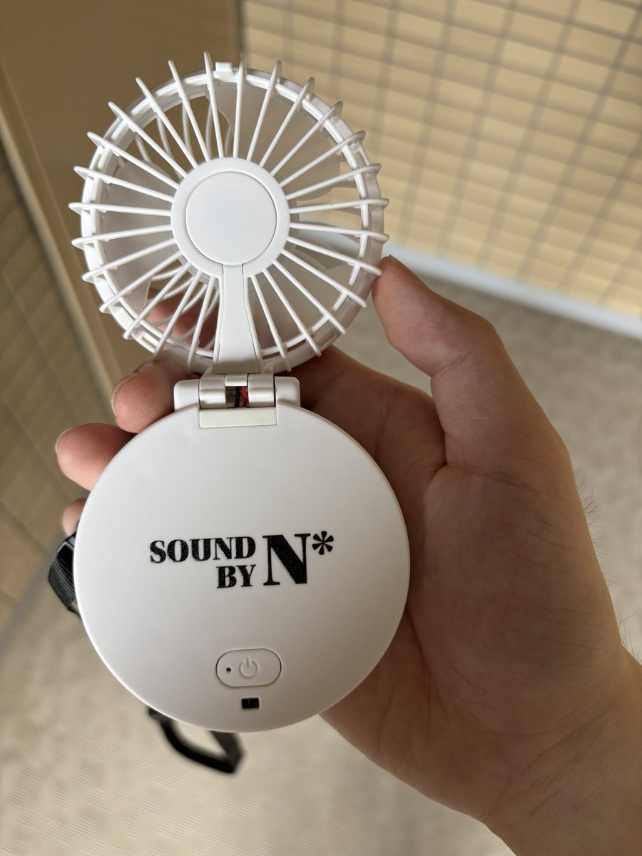 pokeca_waha's tweet photo. 出社前にギリギリ届いて暑いけど熱い〜
夏のお供にします🙏
 #SOUNDBYN https://t.co/yY3DpIFvPm