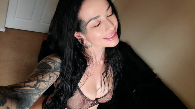 Watch KATRINA JADE™'s leaked NSFW photo on TwXstars