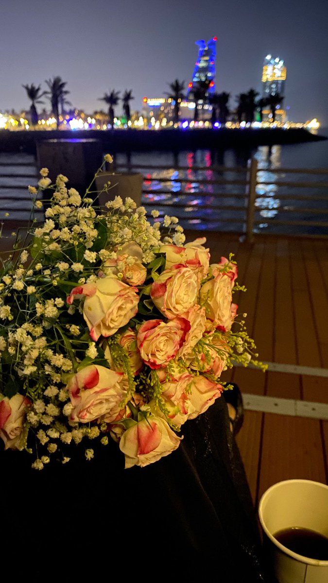 tli1_n's tweet photo. هذهِ الفترة 
لا أشعُر بالحُب
إلّا إتجاه نفسي❤️ https://t.co/pHIOXTOqVR