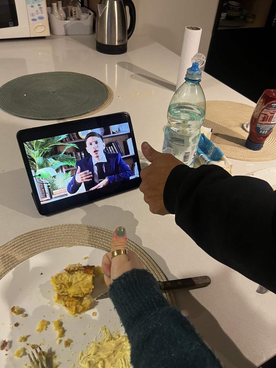 lolengaa tweet media