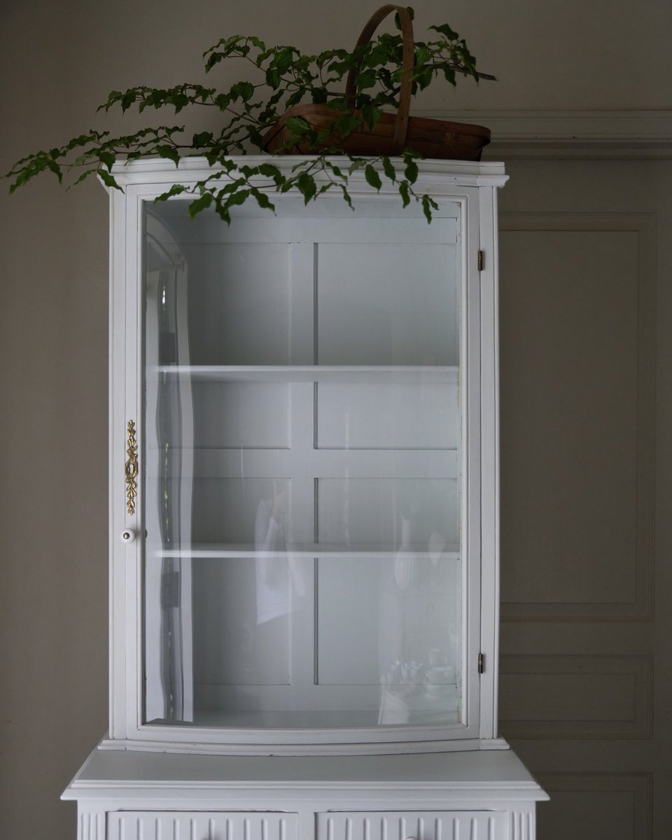 clairdelune_bb's tweet photo. フランスアンティークキャビネットをwebshopに掲載しています。
詳細はwebshopをご覧ください。

https://t.co/RQieIdnvSm https://t.co/uOPBE5VUsq