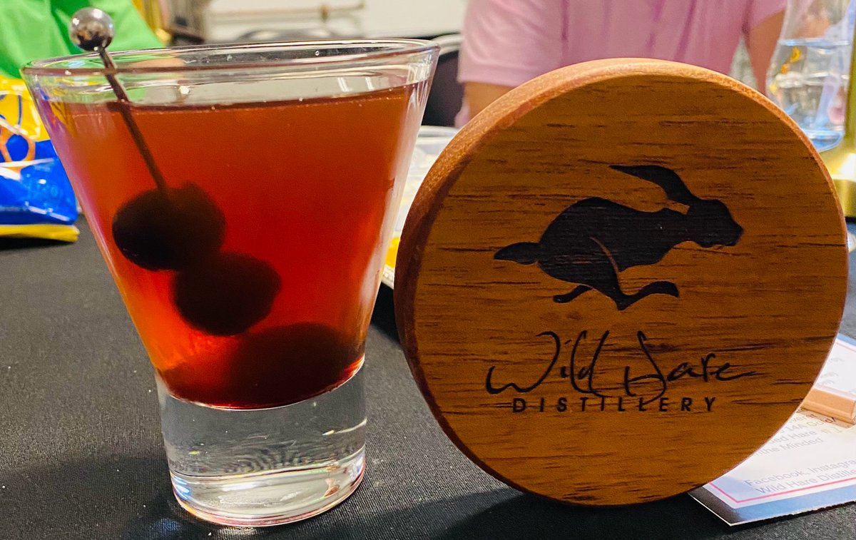 WHDSmooth's tweet image. Discover the flavor of excellence! Our award-winning spirits are available to you, either through convenient pickup options, reliable delivery services, mail order, or even Total Wine locations. Enjoy the perfect blend of quality today. 🍹 #AwardWinningSpirits #LocalDistillery