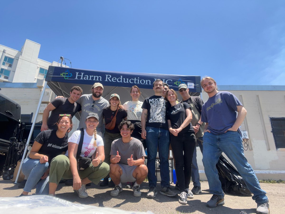 PaltinD's tweet image. We had a great time this past weekend at our annual Community Appreciation BBQ! We served hot dogs and burgers, distributed harm reduction and hygiene supplies, and connected with the community. Thank you to our community members and volunteers for keeping each other safe!