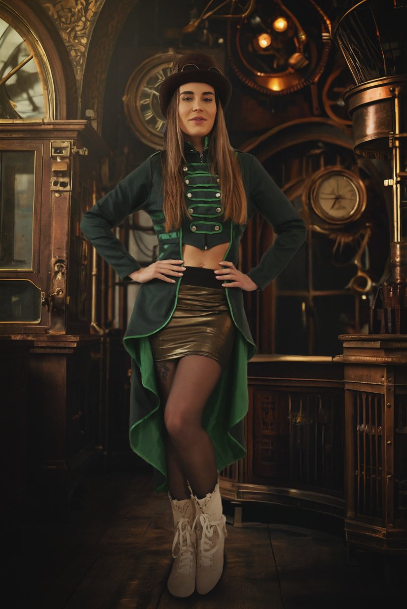 🎩⚙️ I saw this gallery of Hattie Grace (<a href="/HattieGrace/">Hattie Stewart</a>) on <a href="/OnlyAllSites/">OnlyTease</a> in a steampunk style, and I couldn't resist making a couple of #fanarts. 🧭 Backgrounds by <a href="/LeonardoAi_/">Leonardo.Ai</a> 

#cosplay #cosplayer #steampunk #photoshop