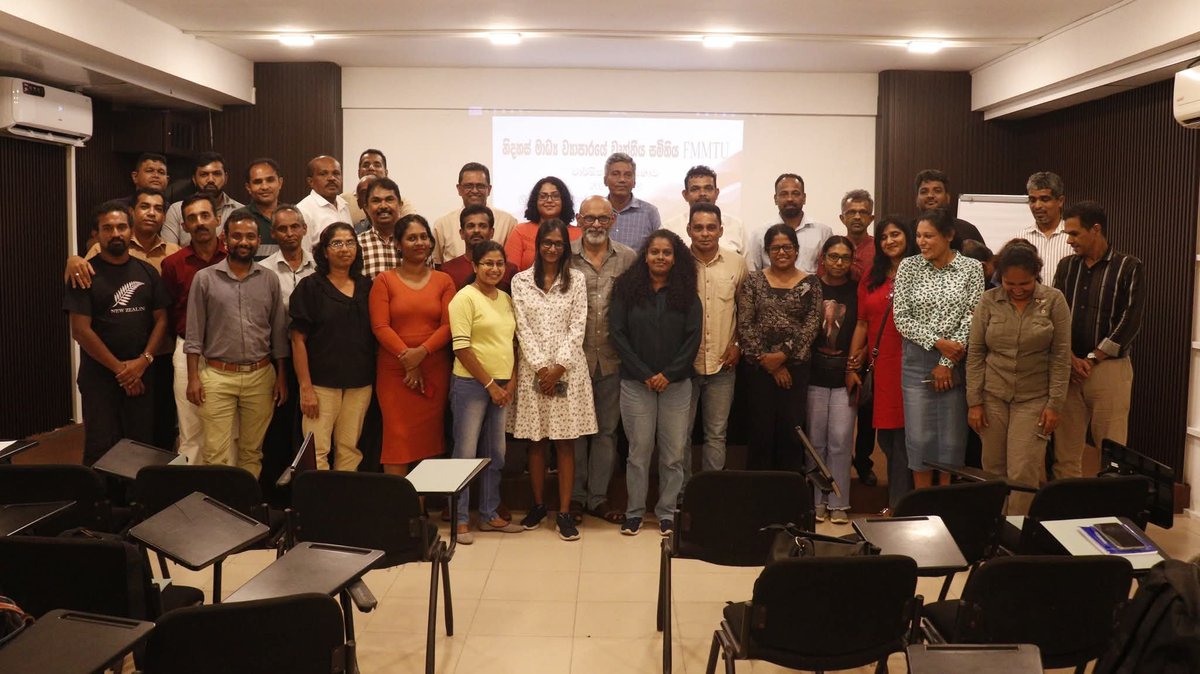 ifjasiapacific's tweet image. The IFJ congratulates all newly elected and re-elected office bearers of the Free Media Movement (FMM) on June 26, 2025. To have such diverse representation is a strong testament to the work of FMM as a key voice and advocate for journalists in Sri Lanka.
@FMMsrilanka