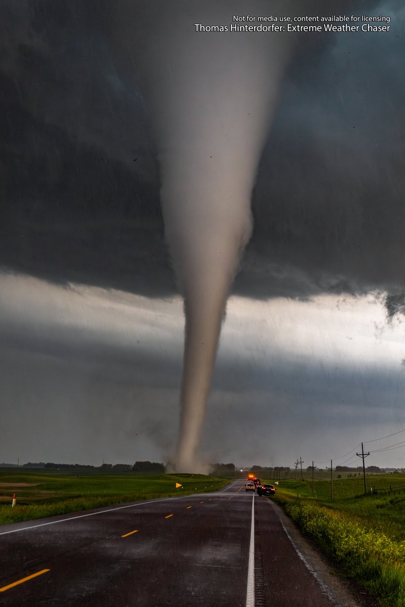A little late cause I haven't posted much on X this season, but these are my favourite pics I managed to take of the #ClearLake - #Gary, SD #tornado from June 28. So many shapes, with phenomenal colouring. Our final chase of the 2025 season before we head home soon! #sdwx