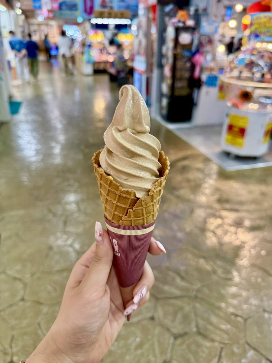 daiichiganshou_'s tweet photo. おはようございます！

千葉市の天気は晴れ☀️

今日の記念日は、
「 #ソフトクリームの日 」です🍦
暑い日にぴったりのご褒美スイーツ🍨
みなさんは何味がお好きですか？？

#企業公式が朝の挨拶を言い合う https://t.co/VAWVVGRSYE