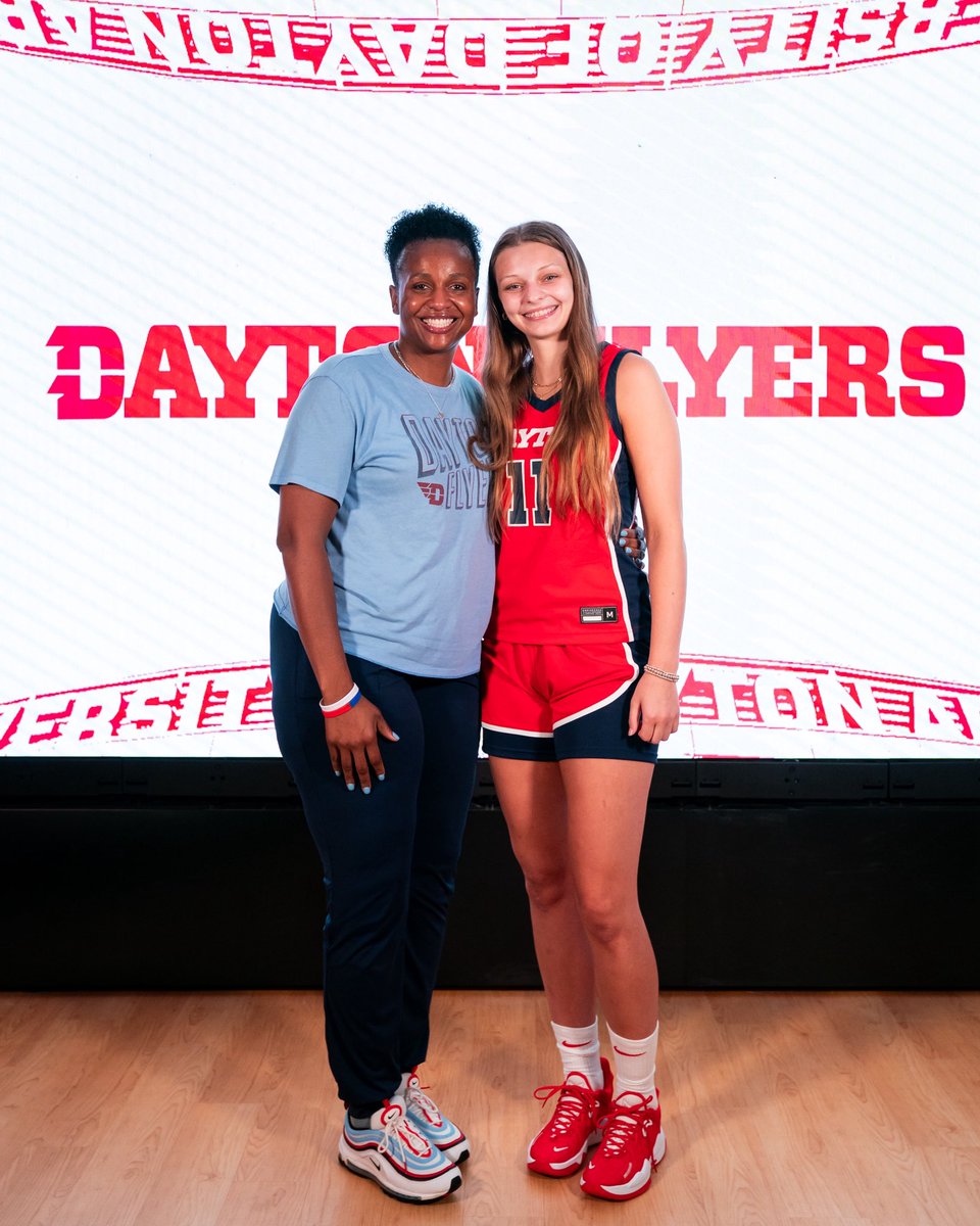 josie_fontana's tweet image. I had an amazing visit at Dayton! Thank you for having me!
@CoachMeekUD @bryceagler @CoachDHudson13 @kalishakeane @DaytonWBB