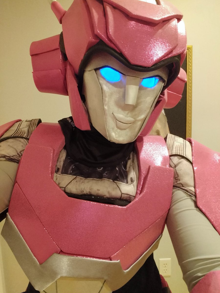 Sound off if I'll be seeing you at TFcon Toronto 😸