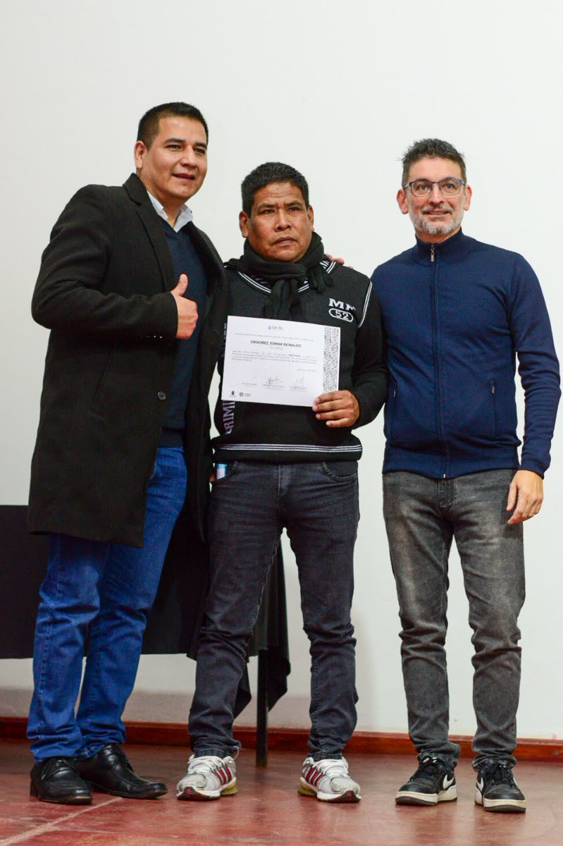 Con UPATECO, la educación pública llega a toda la provincia. 

Hoy en Aguaray y San Ramón de la Nueva Orán, junto a los intendentes Guillermo Aleman y Balta Lara Gros, vivimos momentos que reflejan el sentido de la educación pública: llevar oportunidades a donde más se necesitan